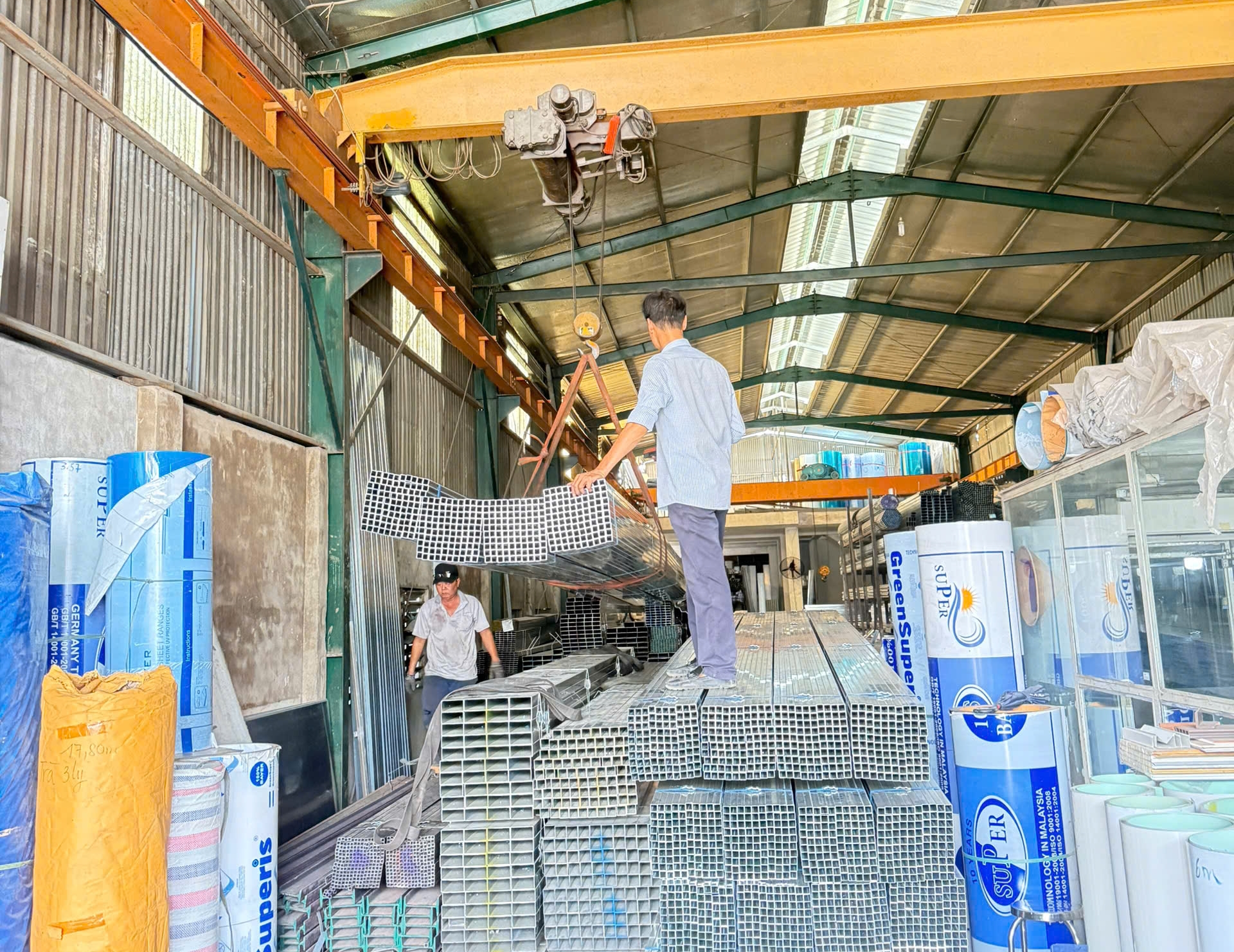 CÔNG TY TNHH VẠN THÀNH CÔNG